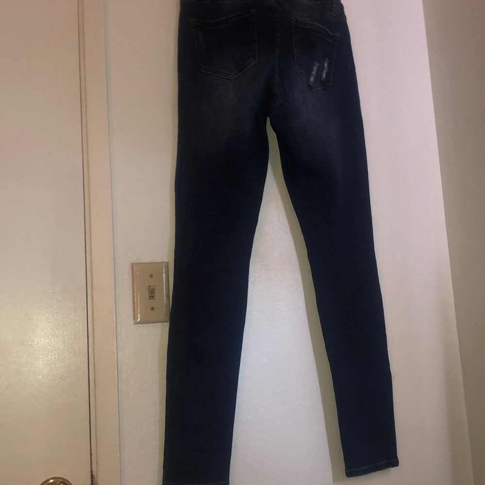 Jeans - Picture 2 of 3